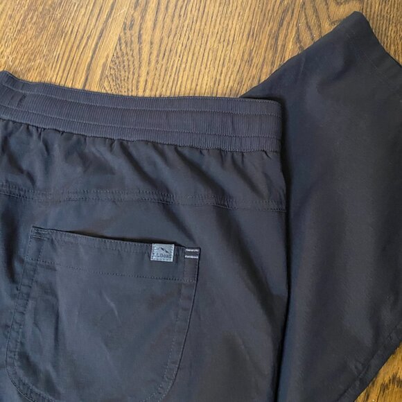L.L. Bean Vista Camp Cropped Pants Classic Black 2X plus lightweight - Picture 11 of 12